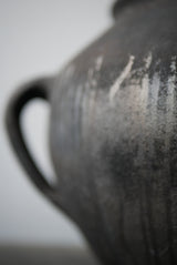 coming soon  古物　炭化土器　ウクライナ