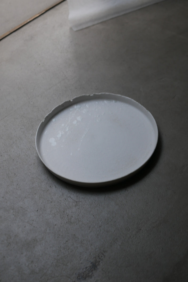 白磁　五月雨の大皿/茶盤　02 / Takahiro Yahagi