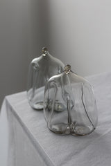 People  glass object  gray　光井威善　品名  / Takeyoshi Mistui