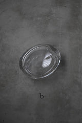 minaniwa    stone  /  natural form ______ガラス器