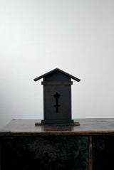 H様　　専用  / 黒漆　模様窓厨子　