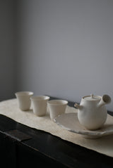 聞香杯　Bone White 半磁器/  Kanako Yoshida
