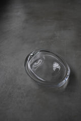 minaniwa    stone  /  natural form ______ガラス器