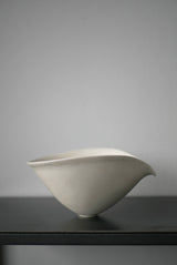 片口　横型 M　 Bone White 半磁器　/  Kanako Yoshida