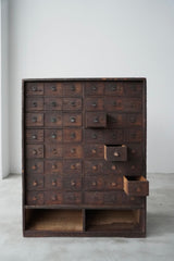 薬箪笥　/大型配送/  Japanese Antiques
