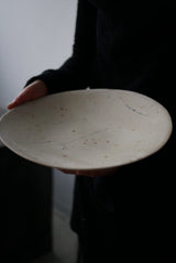 ドローイング　大皿/ Akari Sato 石肌