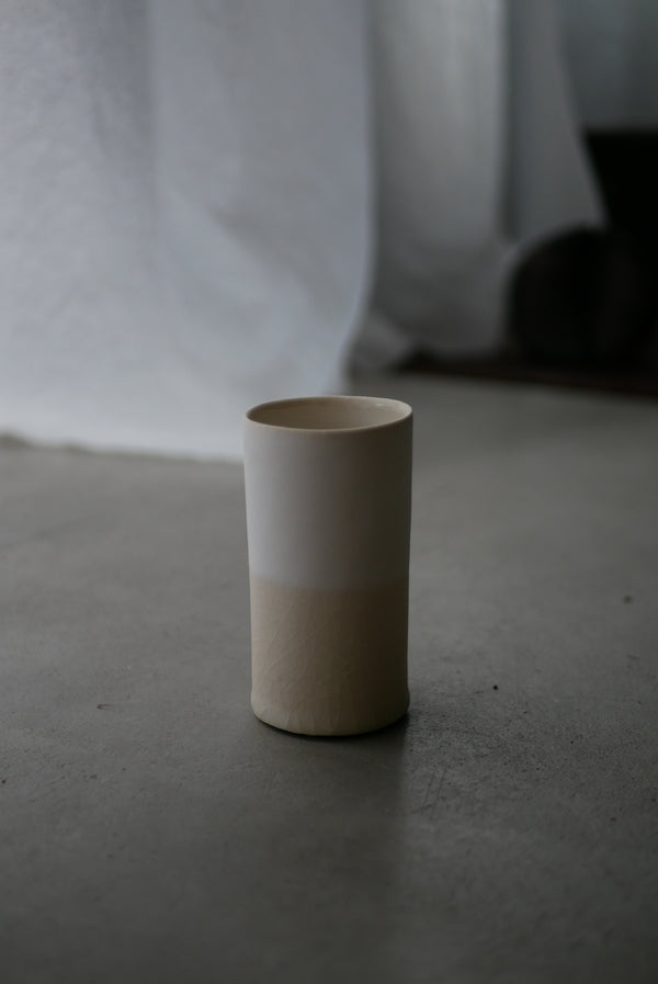 釉かけ分け　陶肌　筒Cup  /Akari Sato