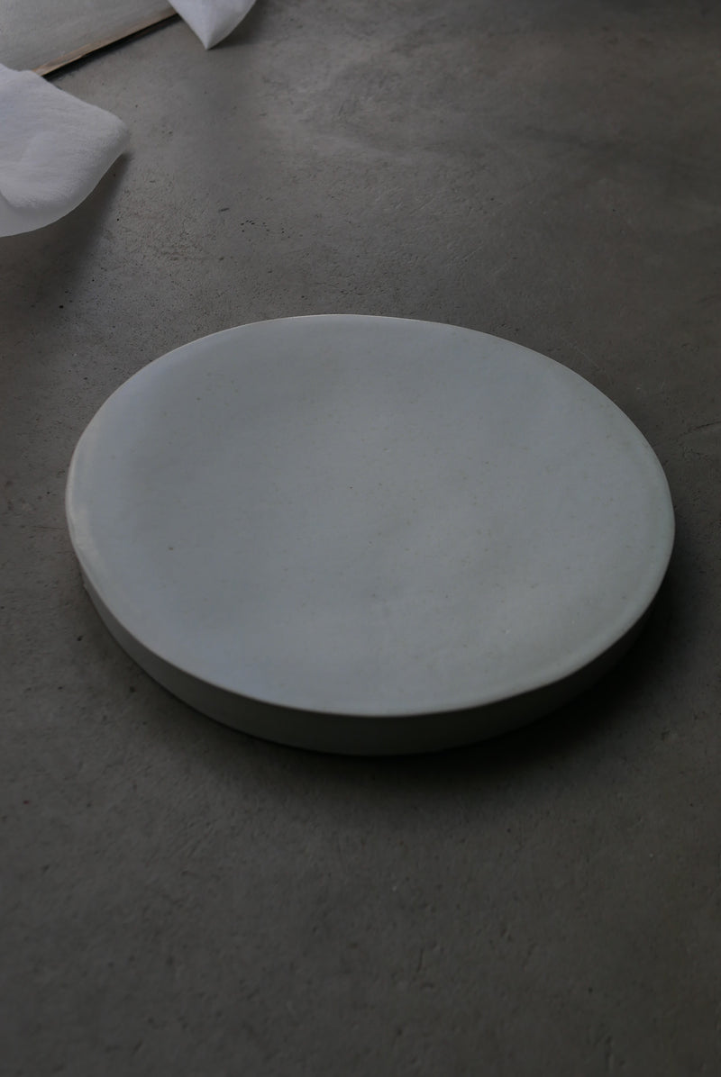 白瓷茶盆　茶盤　/ タナカシゲオ