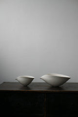 片口　オブジェ　Bone White 半磁器　/  Kanako Yoshida