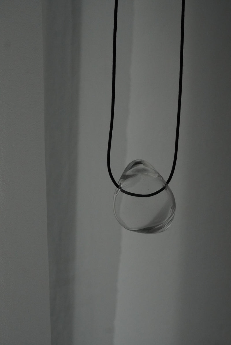 flow code neckless  / shisui