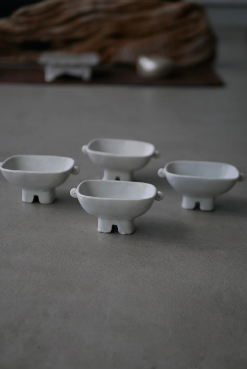 白瓷祭器豆鉢　小鉢　/ タナカシゲオ