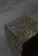 Soil  Cube L  立方体 / Testuya Hioki    Japanese  soil   Art 花器