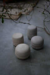 小箱　蓋物　月肌　soil gray / Akari Sato