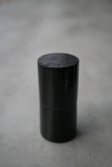 小箱　蓋物　黒肌　/ Akari Sato