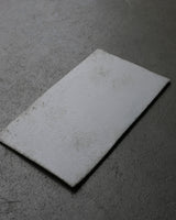 白磁　長角皿　stone scrach / Takahiro Yahagi & MOUSEION