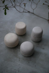 小箱　蓋物　月肌　soil gray / Akari Sato