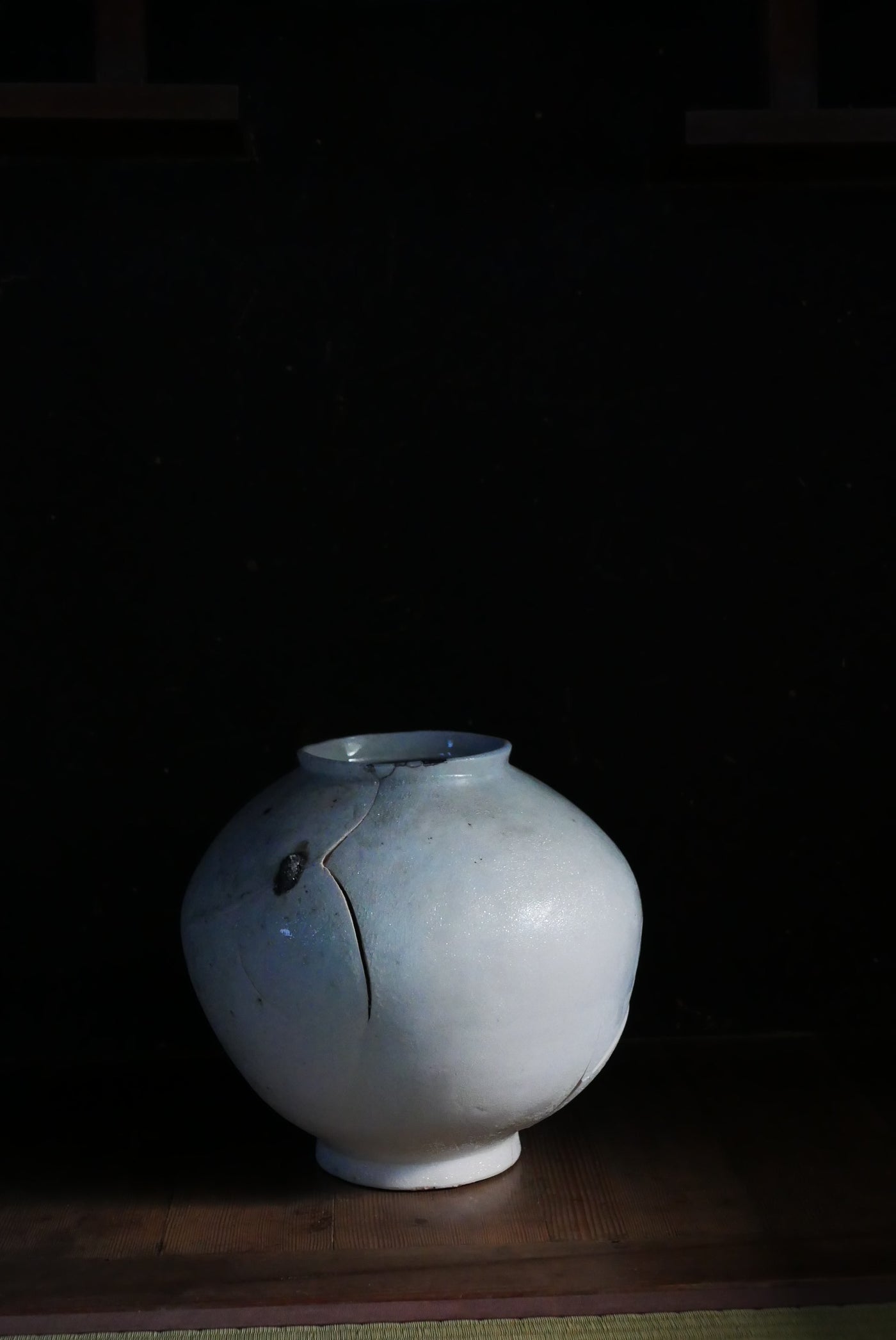 氏09636　白磁雲龍文向付(139ｇ・141ｇ)【本物保証】 C09636 白磁雲龍文向付(139ｇ・141ｇ)：真作