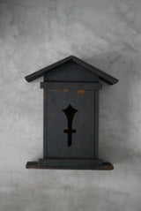 H様　　専用  / 黒漆　模様窓厨子　