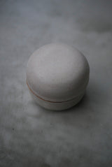 小箱　蓋物　月肌　soil gray / Akari Sato