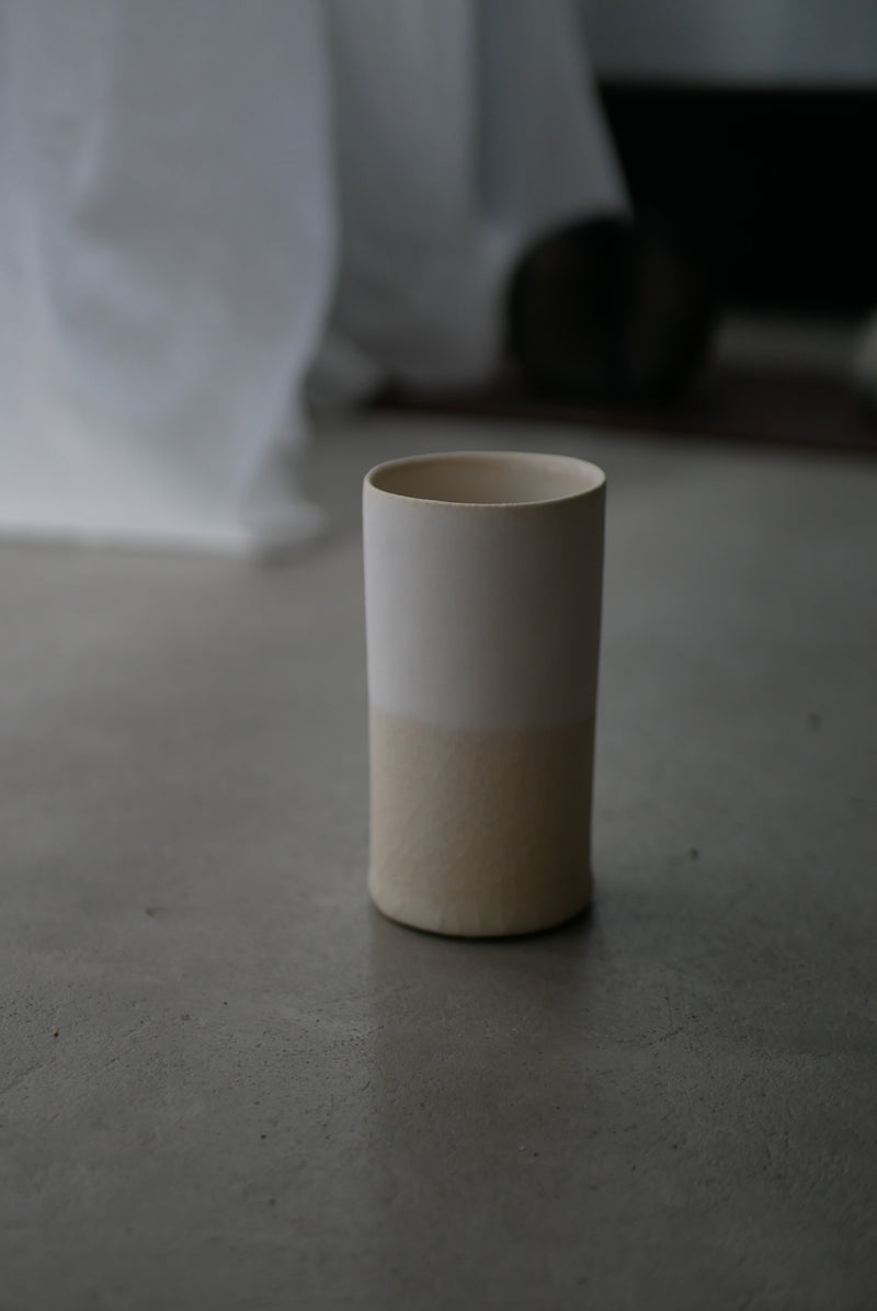 釉かけ分け　陶肌　筒Cup  /Akari Sato