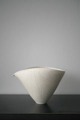 片口　タテ型 M  Bone  White 半磁器　/  Kanako Yoshida