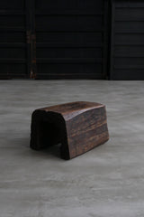 木　刳抜　少数民族　小椅子　木台　大　/  Asian Antique　Primitive 　Wooden　Stool