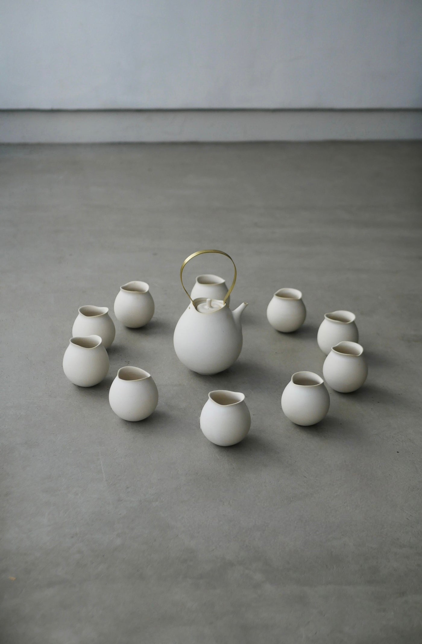 オーダー 曲線のcup / 大和田 友香 半磁器 – MOUSEION