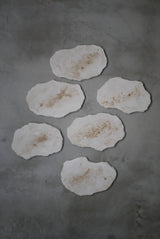 敷板　菓子皿　L　白化粧土　楢灰　　/  Kanako Yoshida