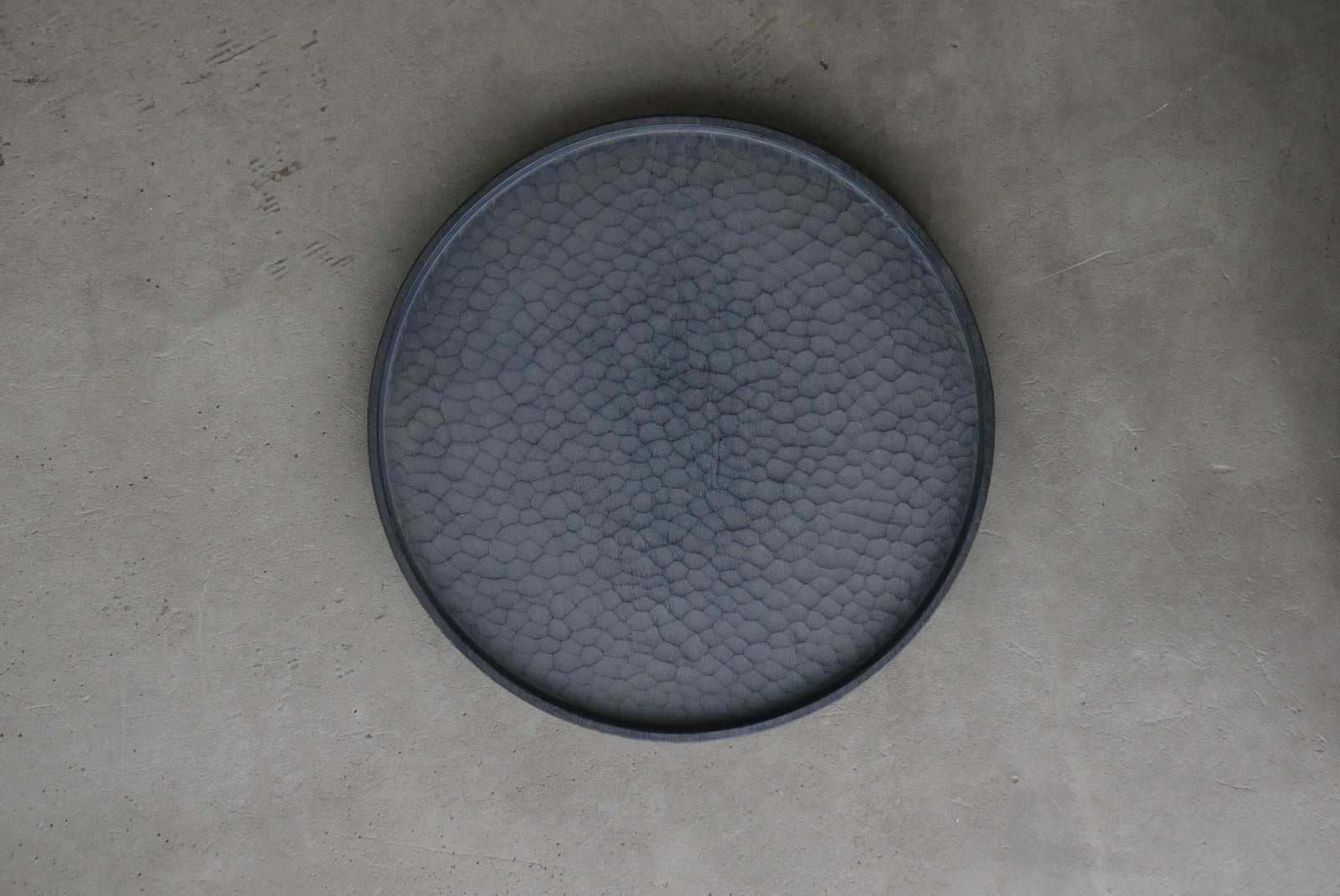 霞漆 丸盆 33cm / 吉田欣司 木工 拭き漆 – MOUSEION