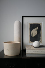 white soil ball  白化粧　陶土　球体　/ Testuya Hioki    Japanese  soil  Art