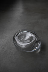 minaniwa    stone  /  natural form ______ガラス器