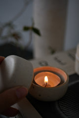 小箱　蓋物　茶入れ　銀肌　/ Akari Sato