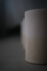 釉かけ分け　陶肌　筒Cup  /Akari Sato