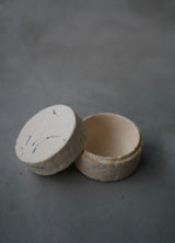 小箱　蓋物　Drawing  石肌　/ Akari Sato