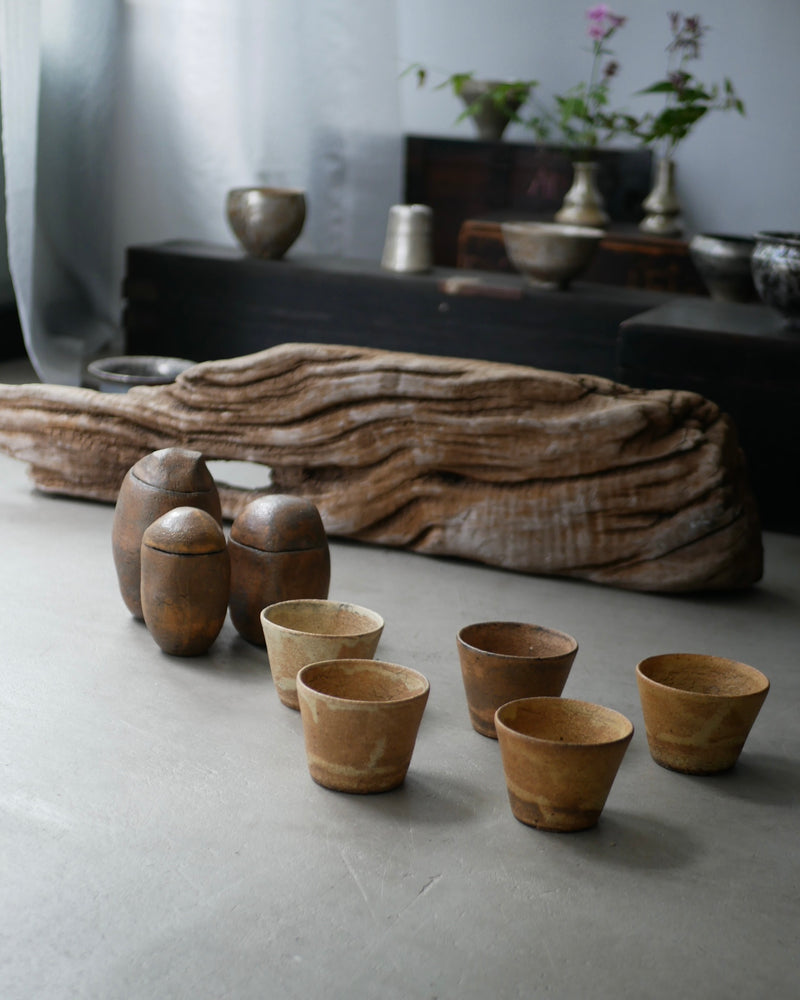 古色　蓋もの  茶入れ  /菊地　亨