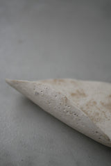 専用オーダー / 花弁　茶則　白化粧土　楢灰　/  Kanako Yoshida