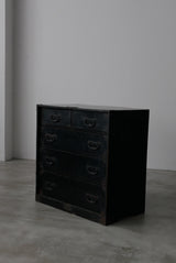 静かな黒漆　庄内箪笥　江戸から明治期　/  Japanese Antiques  Urushi  Wooden Drawer ,Chest