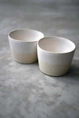 かけ分け　白釉　土肌　cup 猪口　  / Akari Sato