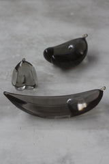 Bottle People 【 pool 】  glass object  gray　光井威善 / Takeyoshi Mistui