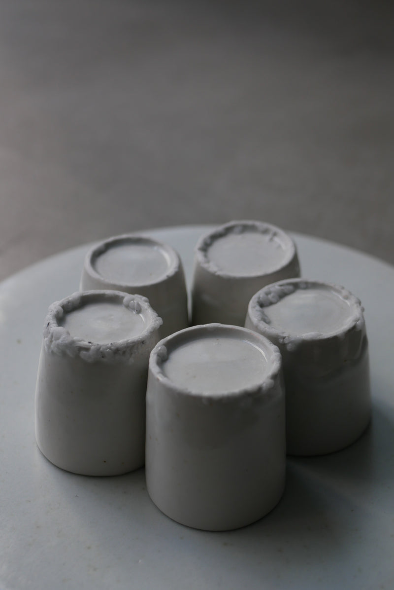 白瓷長石高台　茶杯　小　/ タナカシゲオ