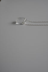 moment glass necklace  tate / shisui