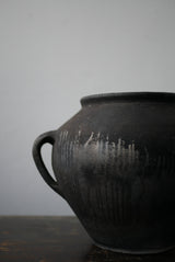 coming soon  古物　炭化土器　ウクライナ