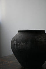 coming soon  古物　炭化土器　ウクライナ