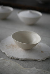 茶杯  ぐいのみ　【 Q 新釉薬 】/  Kanako Yoshida