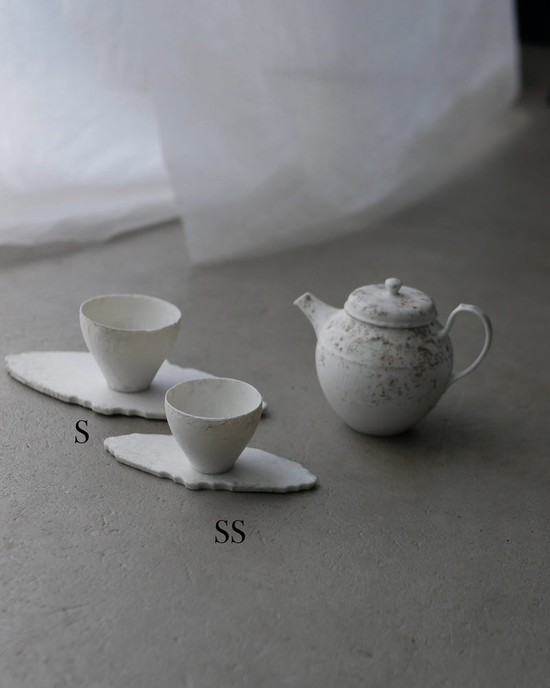 白磁　Oval 2way scrach&web plate SS / Takahiro Yahagi