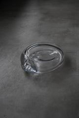 minaniwa    stone  /  natural form ______ガラス器
