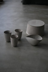 曲線の美しいcup  月肌　soil gray / Akari Sato