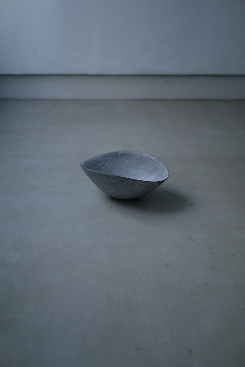 陶肌　墨　Bowl  小　  /Akari Sato