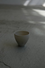 オーダー　白磁　茶杯　gray SS   / Takahiro Yahagi