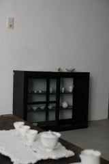 黒漆　ガラス戸棚　大正時代　/  Japanese Antique Cabinet